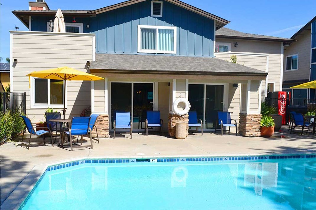 Swimming Pool and Sun Deck Swimming Pool and Sun Deck at Village Grove Apartments, Escondido, CA, 92025