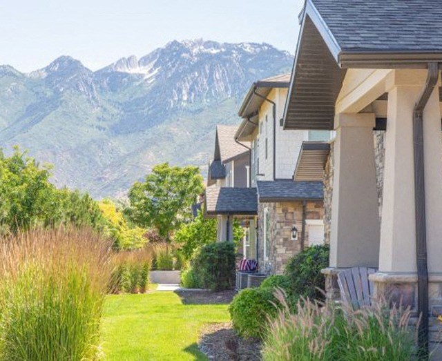 Courtyard With Green Space at Parc at Day Dairy Apartments and Townhomes, Draper, Utah