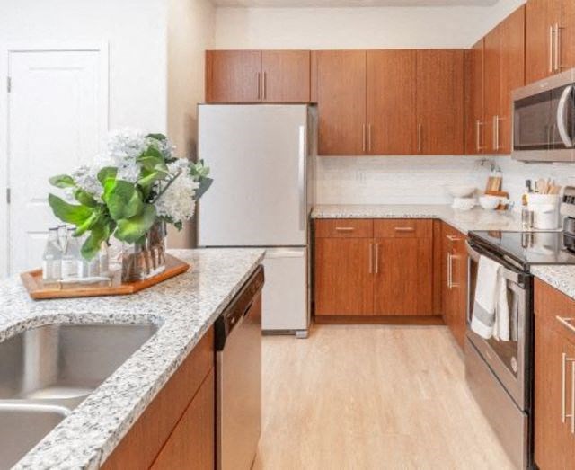 Parc On 5th Apartments And Townhomes & Parc On 5th II