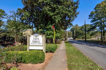 Aspen Court Apartments