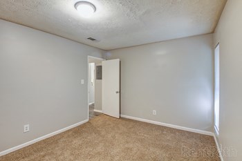 1631 Stanton Rd. SW 1-4 Beds Apartment for Rent - Photo Gallery 6