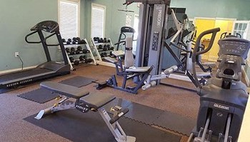 2745 Campus Pointe Cir 1 Bed Apartment for Rent - Photo Gallery 5