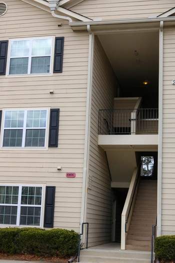 Harbins Manor Apartments, 950 Harbins Rd NW, Lilburn, GA - RentCafe