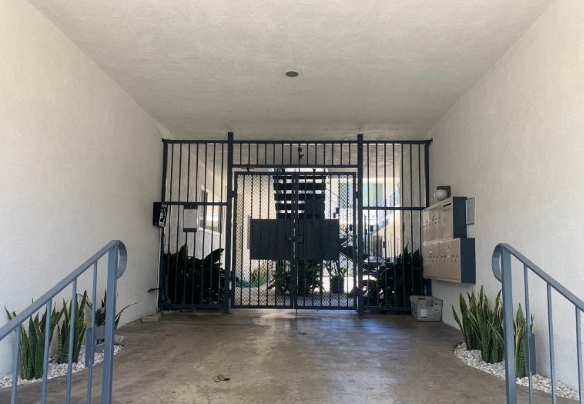 2140 Bentley Entrance Gate