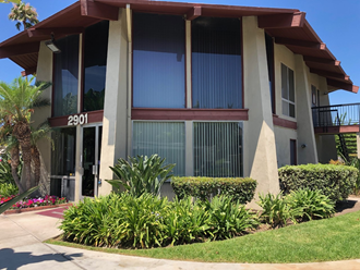 Leasing Office - Photo Gallery