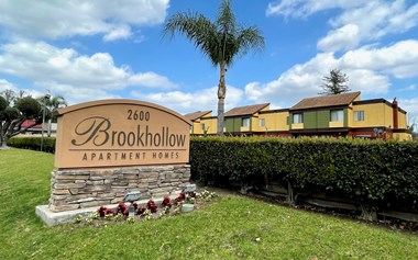 Brookhollow Monument Sign