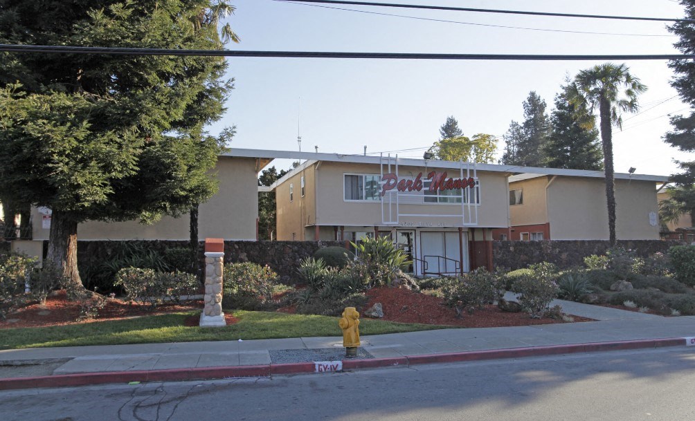 Outside View of Park Manor