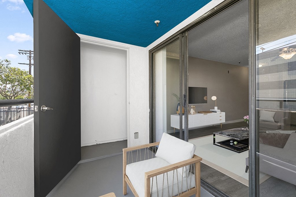 patio of studio apartment at Harbor Terrace Apartments, California, 90731