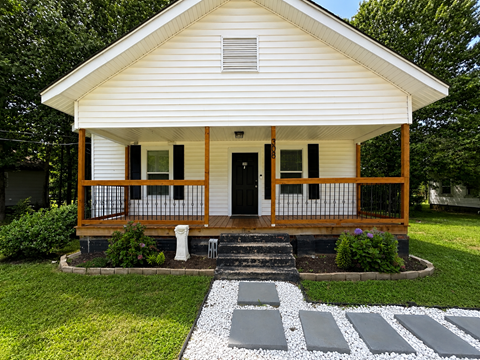 308 Hawkins Street 3 Beds Apartment for Rent