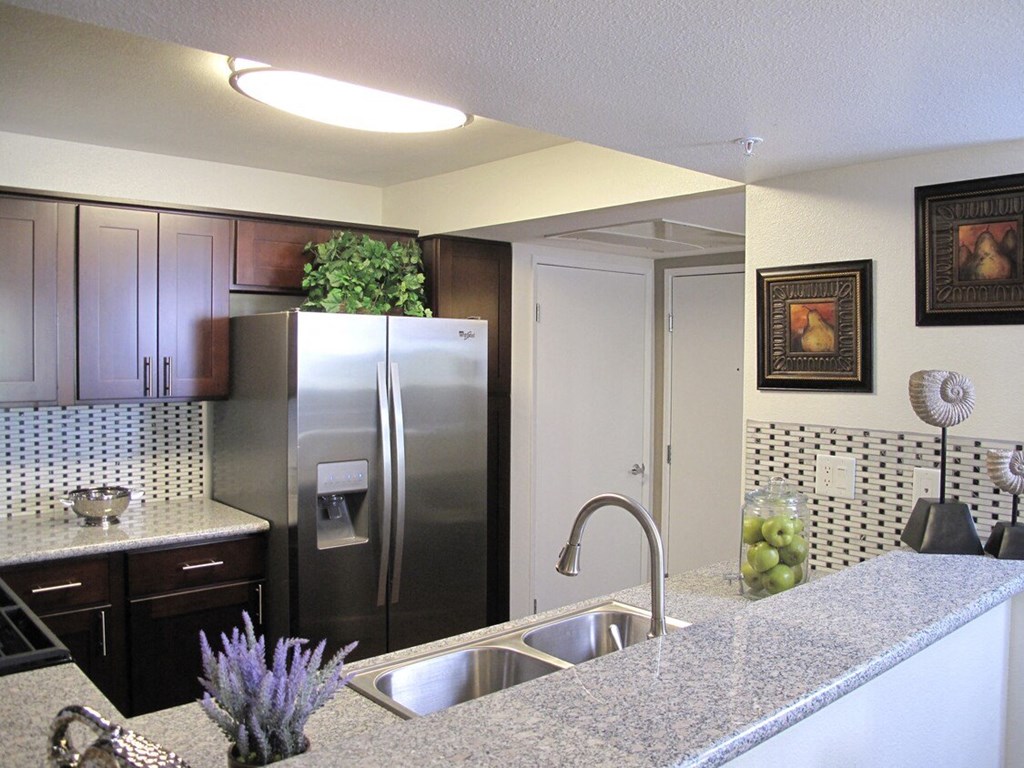 Park Regency Apartments