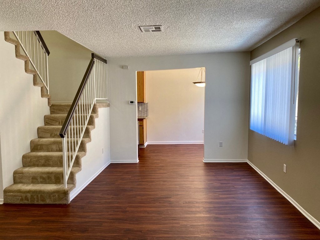 Woodman Place Apartment TH Unit