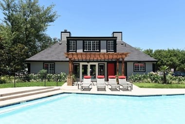 25650, I-45 2 Beds Apartment for Rent - Photo Gallery 1