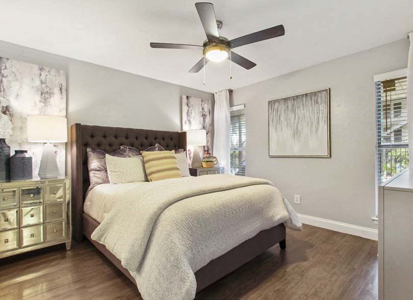 3800 on Portland, Bedroom