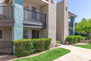 5959 West Greenway Road 1-2 Beds Apartment for Rent - Photo Gallery 12