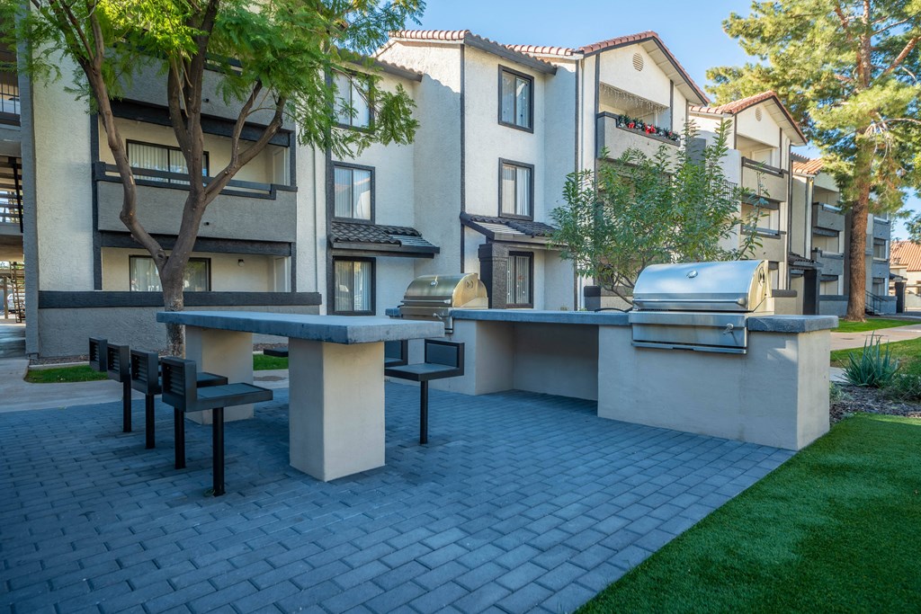 Outdoor Grilling Area and Seating