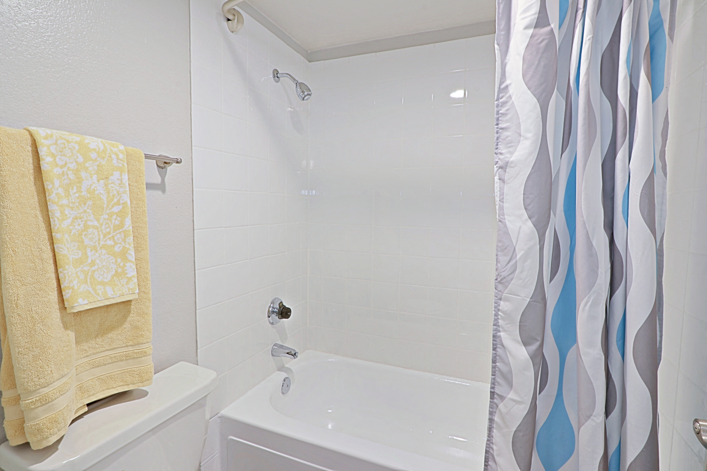 Country Gables Apartments