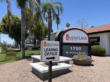 1700 West Prince Road 1-2 Beds Apartment for Rent - Photo Gallery 13