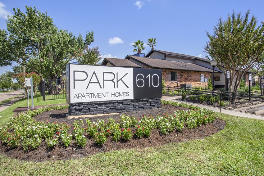 Park 610 Apartments