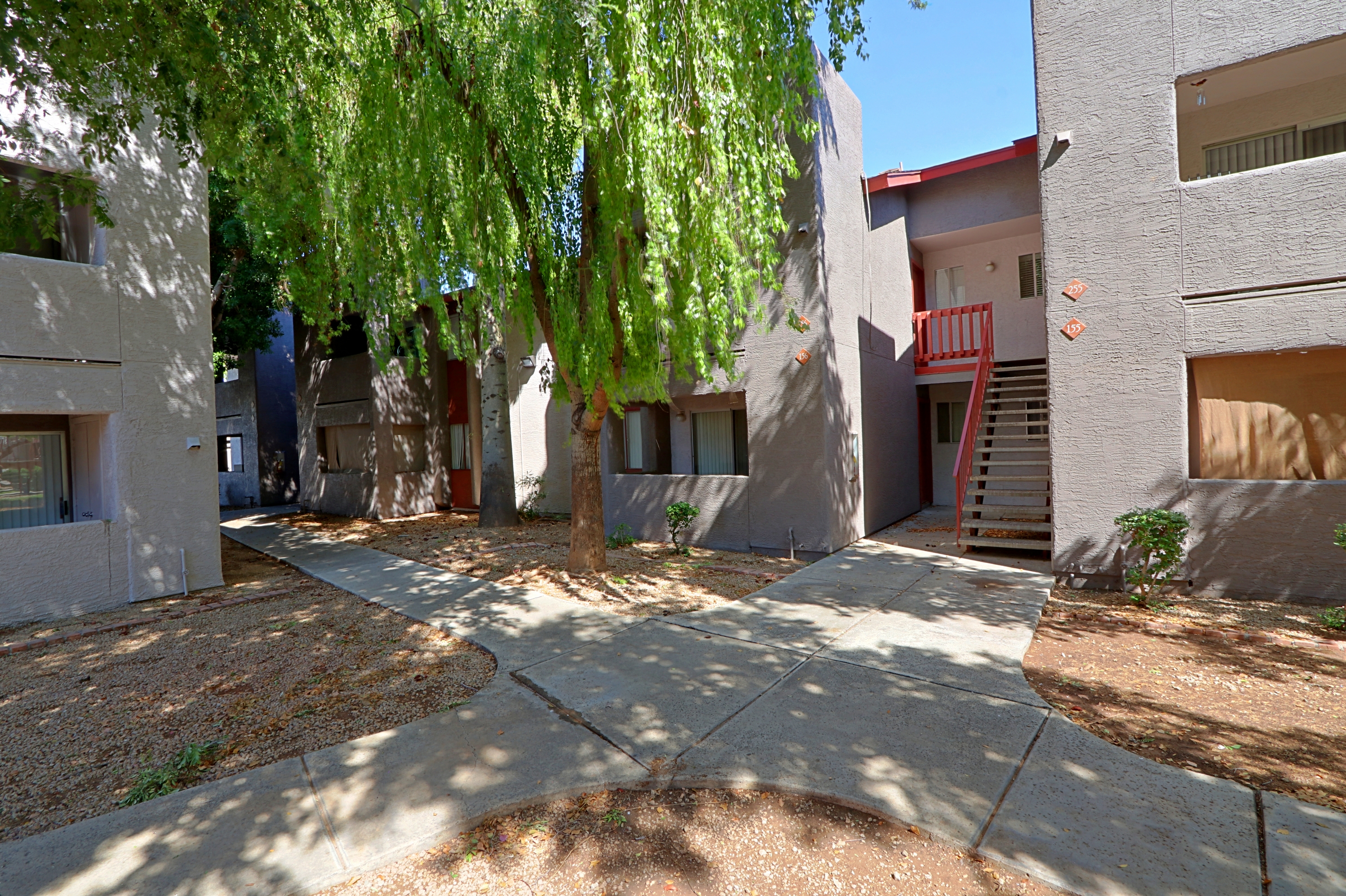 Country Gables Apartments