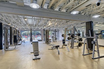 Las Colinas Heights Apartments