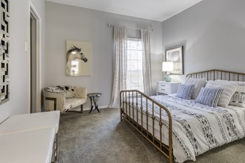 3950 N Story Road 1-2 Beds Apartment for Rent - Photo Gallery 6