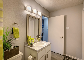 3056 Commodore Drive 1-3 Beds Apartment for Rent - Photo Gallery 6