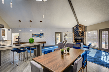 Clubhouse Clubhouse - Photo Gallery 4