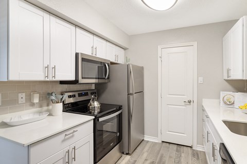 Regency Park Apartments