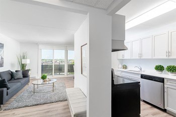1660 Henderson Hwy. 1-3 Beds Apartment for Rent - Photo Gallery 3