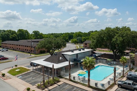 5050 Yale Street 1-3 Beds Apartment for Rent