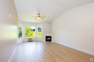 Remodeled Living room - Photo Gallery