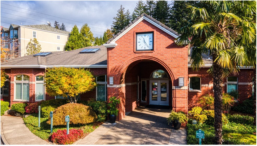 Wilsonville Summit Apartments, 25800 SW Canyon Creek Rd, Wilsonville