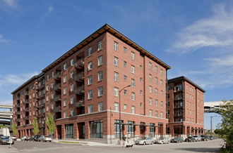 Ramona Exterior