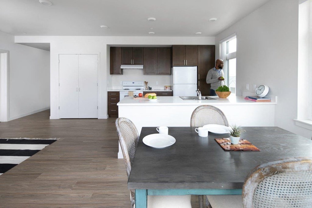 Songbird Unit Dining Area
