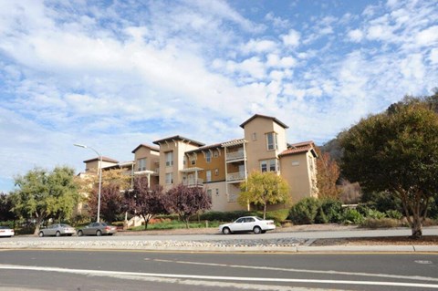 Almaden Lake Apartments