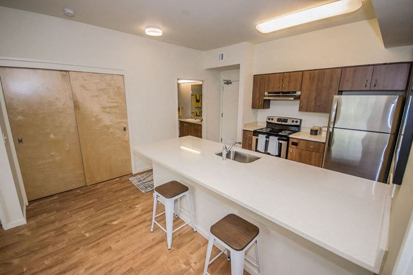 breakfast bar