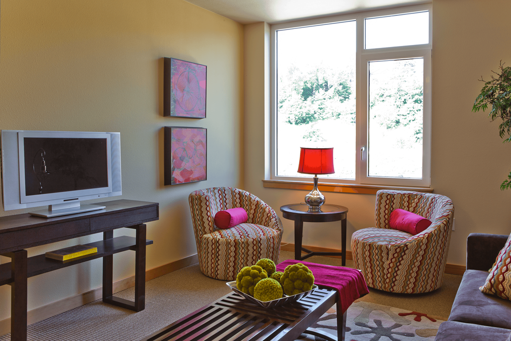 Gray's Landing staged unit living room