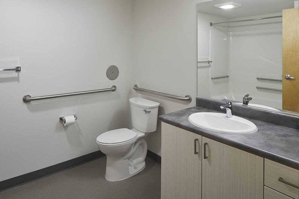 Wy'East Bathroom