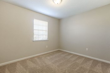 2705 Victoria Dr 3 Beds House for Rent - Photo Gallery 18