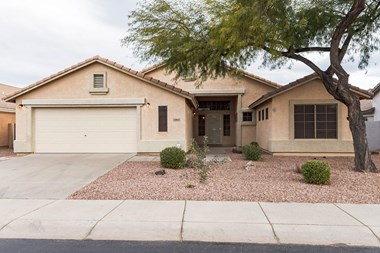 12866 W Windrose Dr 3 Beds House for Rent Photo Gallery 1