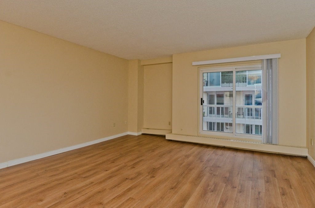 Balcony and window coverings