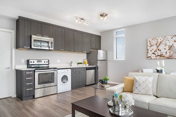 1716 Centre Street S 1-2 Beds Apartment for Rent - Photo Gallery 4