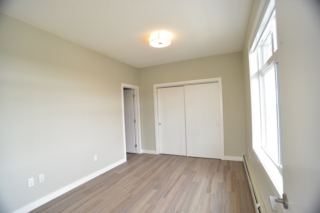 Aqua residential rental apartments large closets