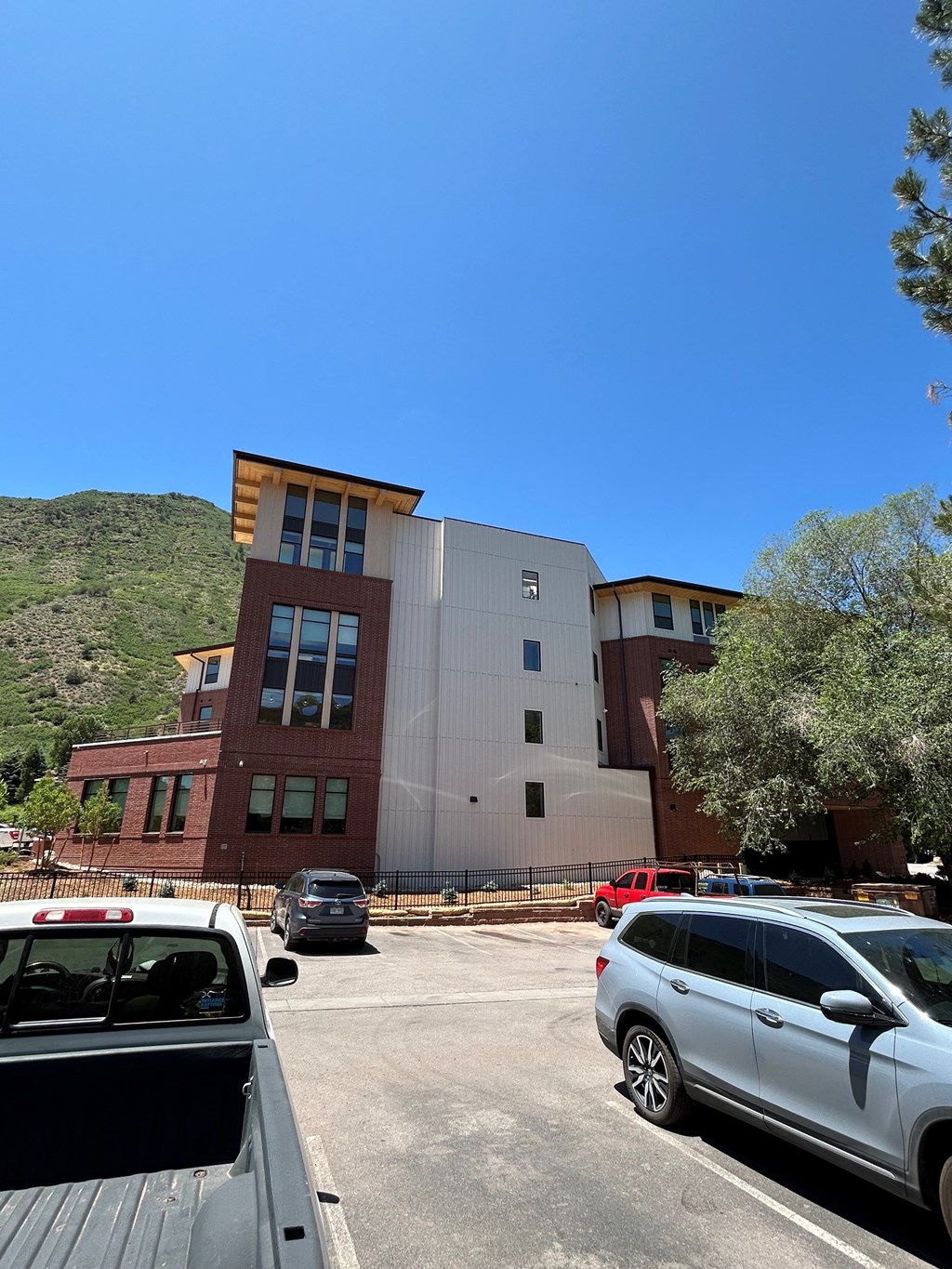 Parking Space at Benedict, The, GLENWOOD SPRINGS