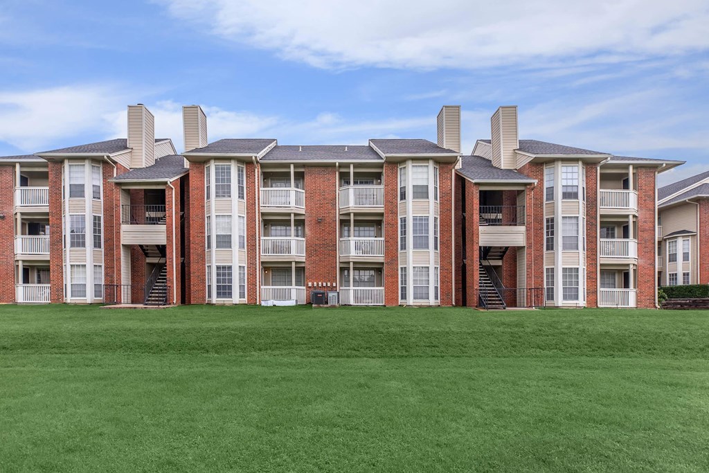 Villas At Shadow Oaks