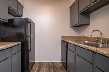 modern cooking area - Photo Gallery 9