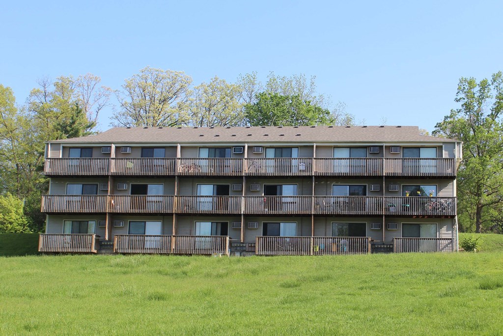 the building where the resort is located