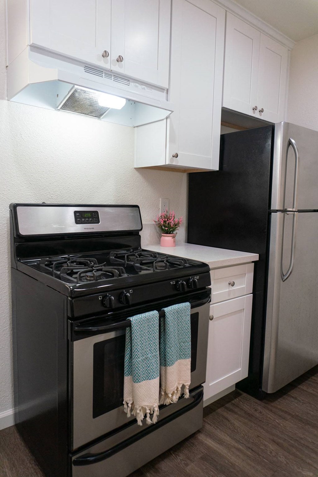 Kitchen at Casa Urbana Apartments, Chula Vista, California
