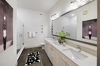320 Central Avenue Studio-3 Beds Apartment for Rent - Photo Gallery 5