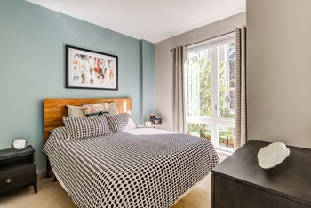 Velo Forest Hills Bedroom - Photo Gallery 6